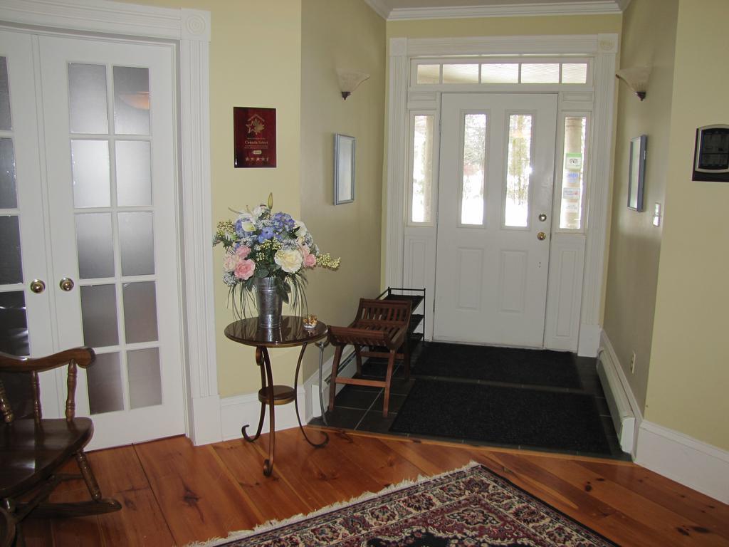 In Wolfville Luxury Bed And Breakfast מראה חיצוני תמונה